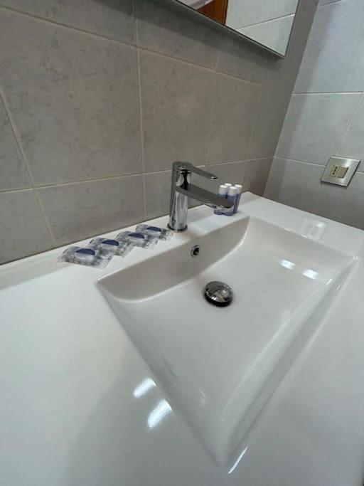 Cozy Apartment San Siro - Fiera Milano Esterno foto